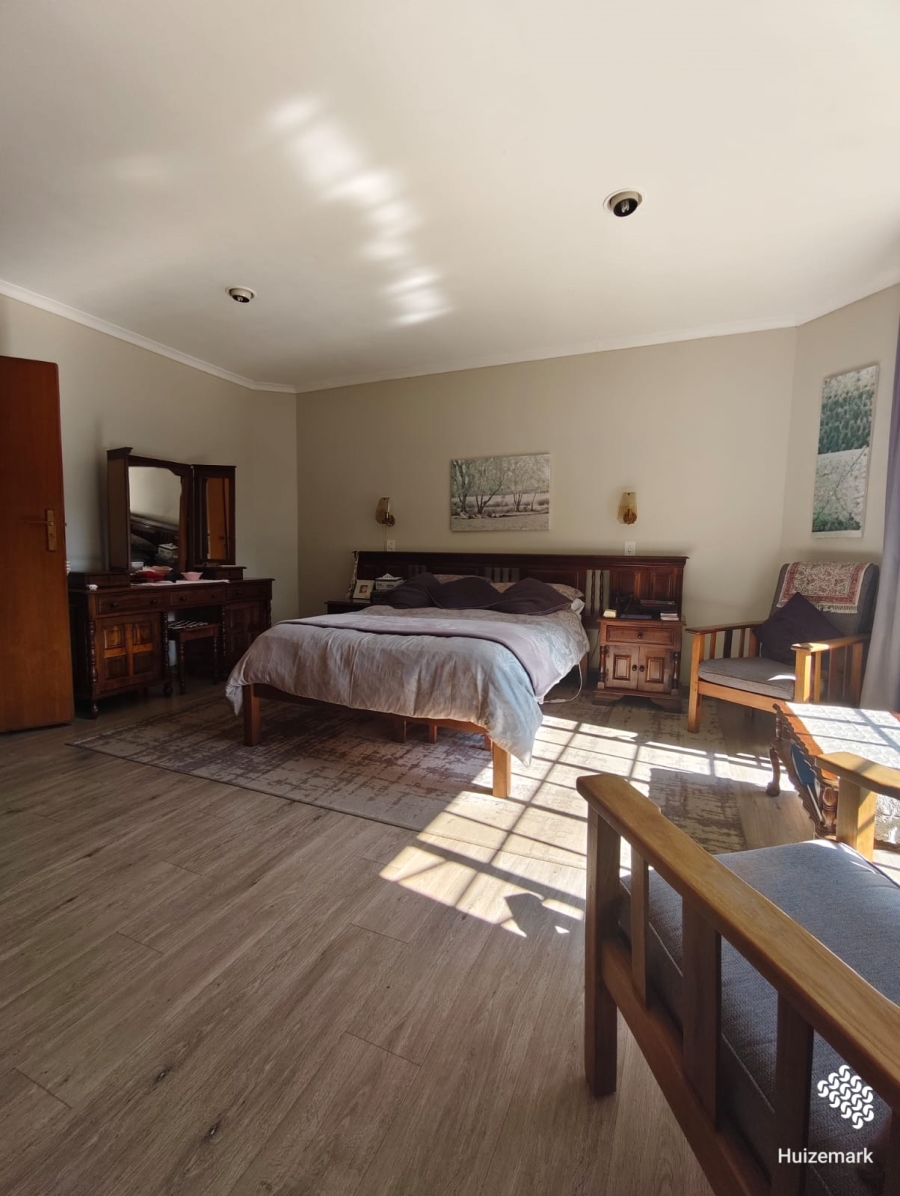 4 Bedroom Property for Sale in Vaalpark Free State